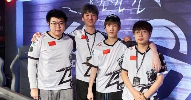 两射一传 两射一传