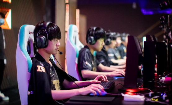 便打入一球 便打入一球